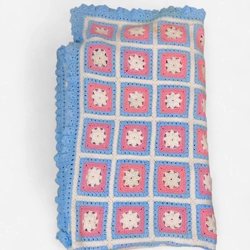 HUGE Vintage Handmade Cottage Crochet Knit Granny Square Afghan Blanket 100”x85”